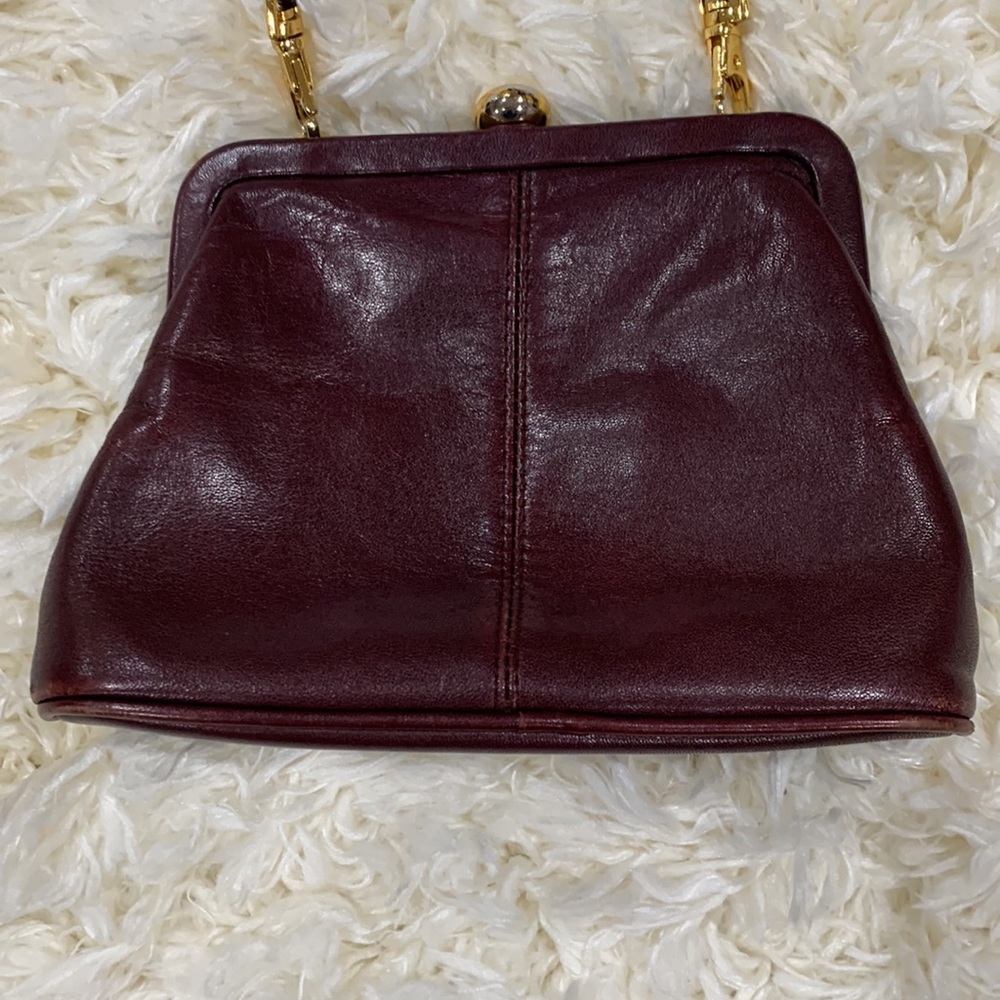 ETIENNE AIGNER VINTAGE OXBLOOD RED COIN PURSE STYLE CROSSBODY BAG WITH STRAP